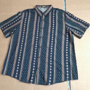 Vat pave Men’s Extra Large Short Sleeve Geometric Pattern Button Down Shirt